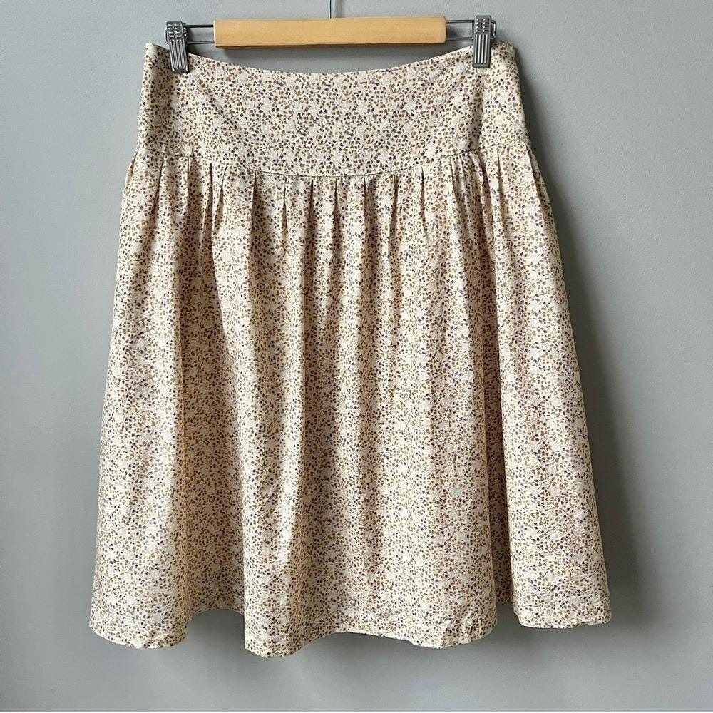 Vintage Skirt Women's Large Dainty Floral Tan Lavender Purple Silk‎ Blend 90s